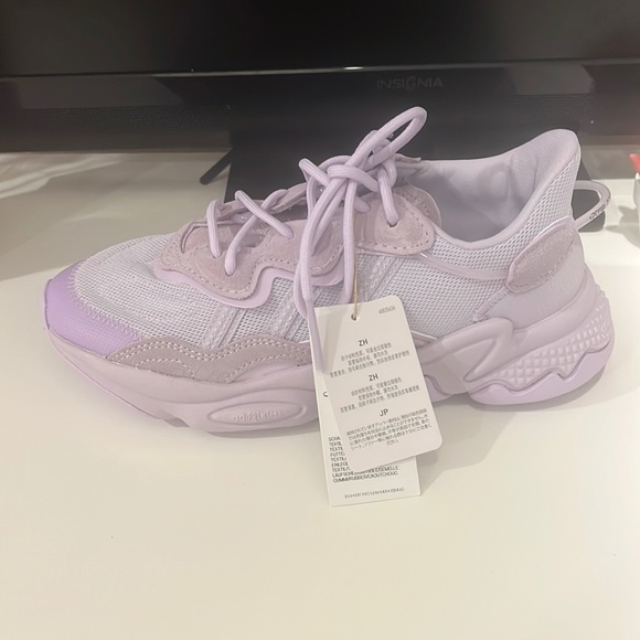 women's adidas originals ozweego casual shoes